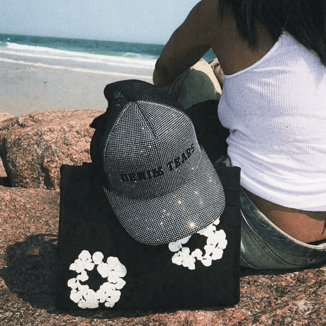 DenimTears / Cotton Wreath shoulder Bag