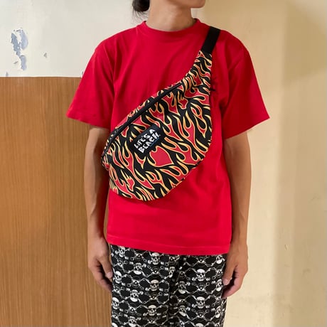 【 LIFE’S A BEACH 】“FLAME” LARGE WAIST POUCH ( BLACK × ORANGE )