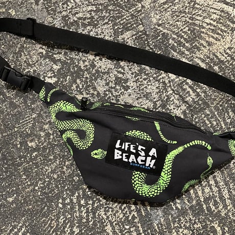 【 LIFE’S A BEACH 】“SNAKE” SMALL WAIST POUCH ( BLACK × GREEN )