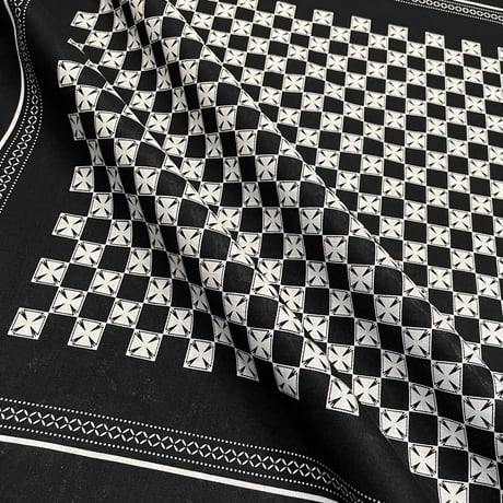 【 LONG SET ORIGINAL 】LSD-147 “CROSS CHECKER” BANDANA ( BLACK × WHITE )