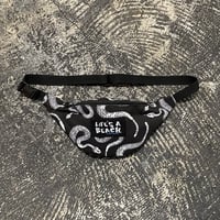【 LIFE’S A BEACH 】“SNAKE” SMALL WAIST POUCH ( BLACK × WHITE )