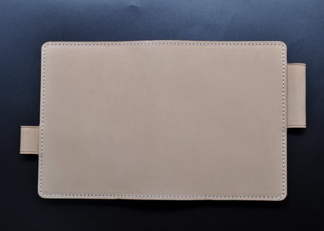 ★送料込み★手帳（ノート）カバー★B7サイズ★栃木レザー　ワイルドヌメ（ナチュラル）★