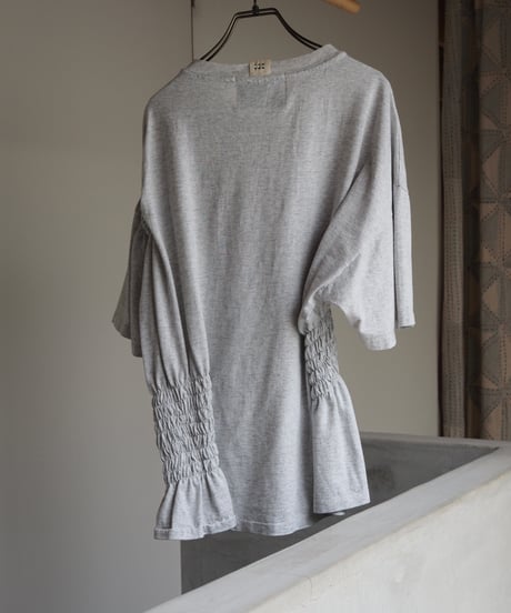 revive shirring Tee  -top gray-