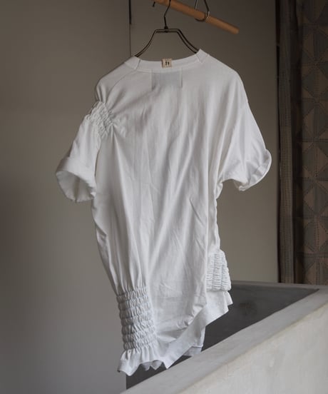 revive shirring Tee  -white-