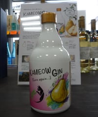 KAMEOW GIN "Love again"　新潟亀田蒸溜所