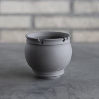 takero pot｜ヤキシメ / クロ / ムシクイ (2.5号)   no.809-330