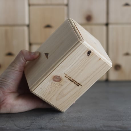 'YAMADAI' / wood base / 段付き / L