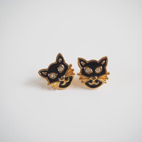 Special price【スペシャルプライス】AVONエイボン 黒猫 ブラックキャット エナメルピアス  / ヴィンテージジュエリー・アクセサリー