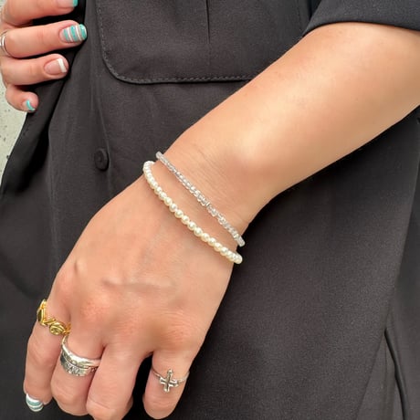Petite Pearl Bracelet