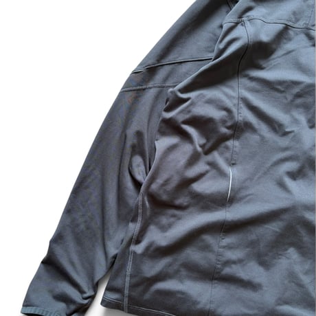 Mountain Hardwear / Zip Hoodie / Grey L / Used