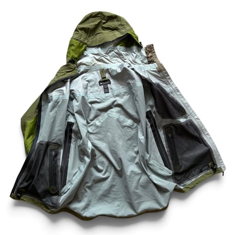 REI / Full Zip Nylon Shell / L / Used