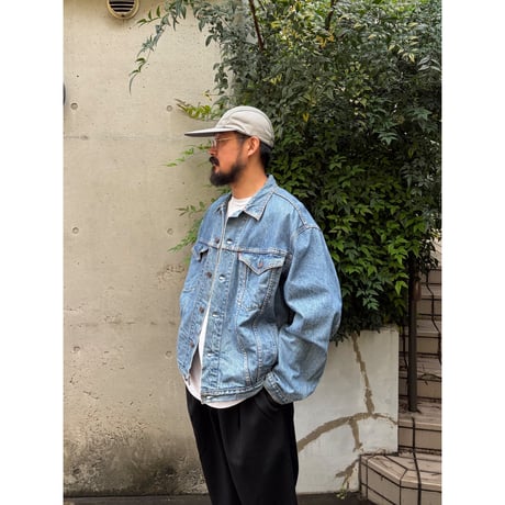 Made in CANADA / Levi's / Denim Jacket / Indigo L / Used