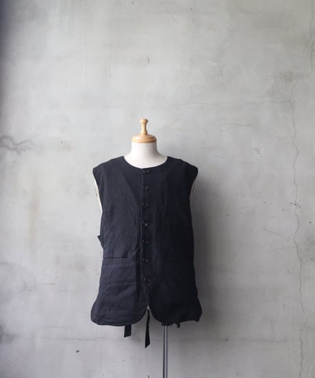ALEKSANDR MANAMISアレクサンダーマナミ/ DOUX THENARDIER WAISTCOATベスト/ am-26017