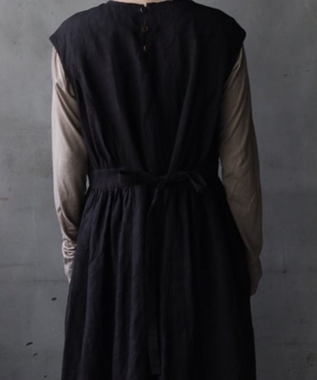 cavane キャヴァネ / Gathered dressⅡ Mud dyed Linen(泥染)100ワンピース / ca-26165
