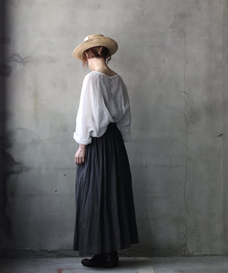 cavane キャヴァネ / Gathered skirt with side button linen100 スカート / ca-26099