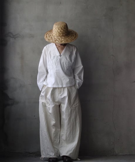 NATIVE VILLAGE ネイティブヴィレッジ / No.5 Simple longing 刺繍襟プルブラウス/ na-26020