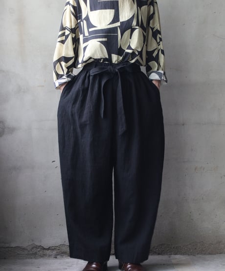 cavane キャヴァネ / Volume Wide Pants with Belt Linen100パンツ/ ca-26132