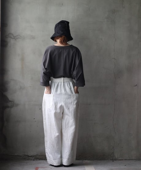 cavane キャヴァネ / Volume Wide Pants with Belt Linen100パンツ/ ca-26133
