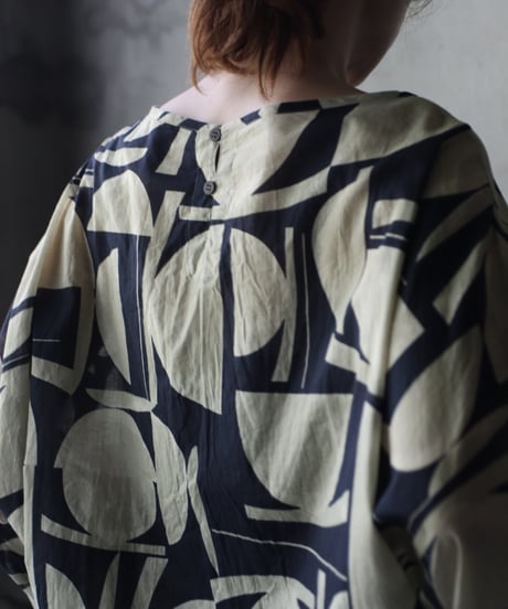 cavane キャヴァネ / Tunic long-sleeve Cotton100シャツ / ca-26119