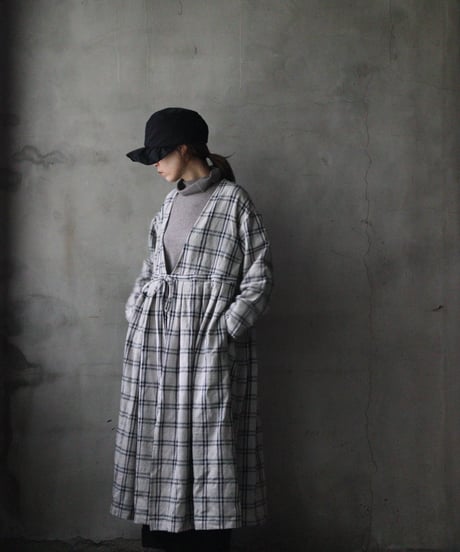 cavane キャヴァネ / V-Neck Long Cardigan Coat羽織り / ca-26161