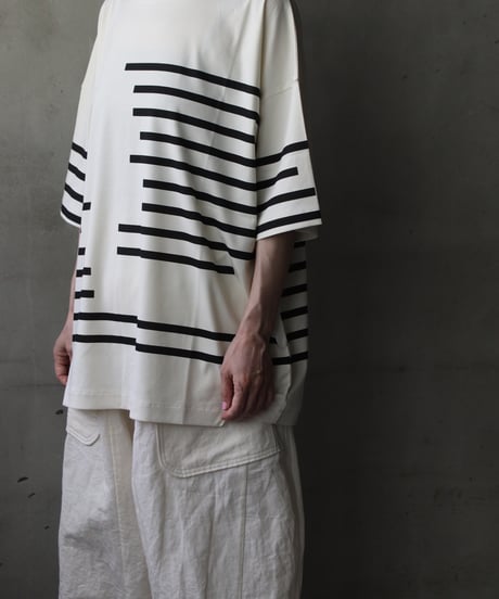 Dulcamaraドゥルカマラ / グリッチボーダーT UNISEX / dl-26014(D226-T1279)