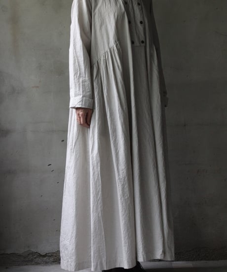cavaneキャヴァネ / Gathered dress with side switchingワンピース / ca-26055A