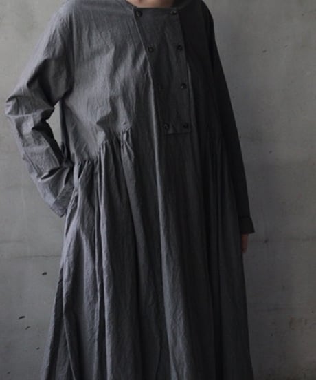 cavaneキャヴァネ / Gathered dress with side switchingワンピース / ca-26056A