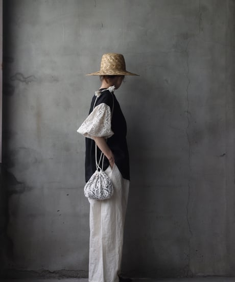 cavane キャヴァネ / Blouse with voluminous sleevesブラウス / ca-26126