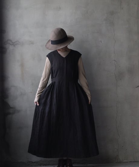 cavane キャヴァネ / Gathered dressⅡ Mud dyed Linen(泥染)100ワンピース / ca-26165