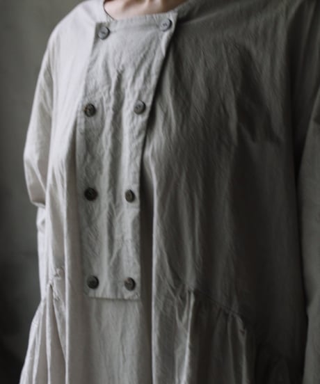 cavaneキャヴァネ / Gathered dress with side switchingワンピース / ca-26055A