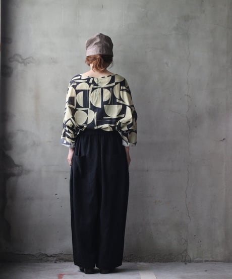 cavane キャヴァネ / Volume Wide Pants with Belt Linen100パンツ/ ca-26132