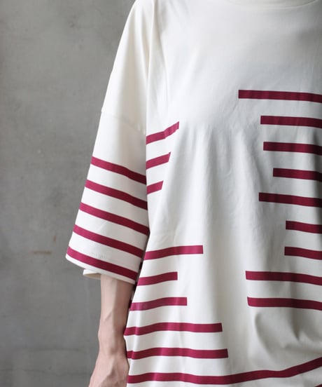 Dulcamaraドゥルカマラ / グリッチボーダーT UNISEX / dl-26015(D226-T1279)