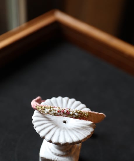 Antonia Rossi (Antomoon)/ Artisan Embroidered bracelets in vintage silkブレスレット / An-26034