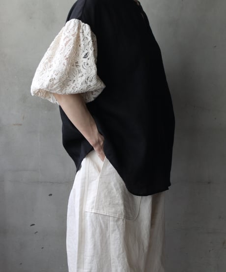 cavane キャヴァネ / Blouse with voluminous sleevesブラウス / ca-26126