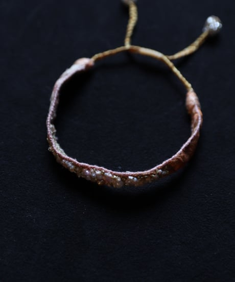 Antonia Rossi (Antomoon)/ Artisan Embroidered bracelets in vintage silkブレスレット / An-26035