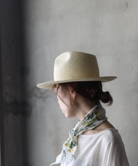 cavane キャヴァネ / Scarf limited linen100スカーフ / ca-26108