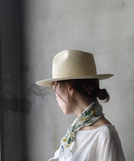 cavane キャヴァネ / Scarf limited linen100スカーフ / ca-26108