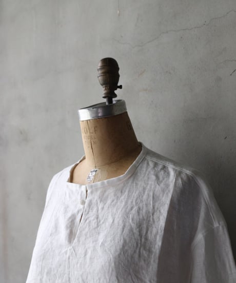 klauseクロイゼ / Belarus Linen C.S.Slit Neck Shirt / kla-26039