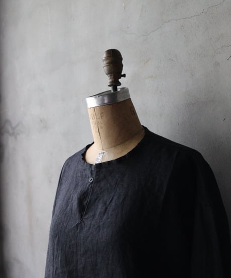 klauseクロイゼ / Belarus Linen C.S.Slit Neck Shirt / kla-26040