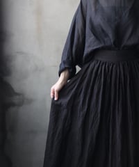 cavane キャヴァネ / Gathered skirt with side button linen100 スカート / ca-26100