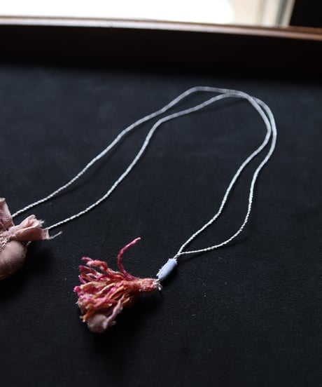 Antonia Rossi (Antomoon)/ Artisan Embroidered Heart Necklaceネックレス / An-26025