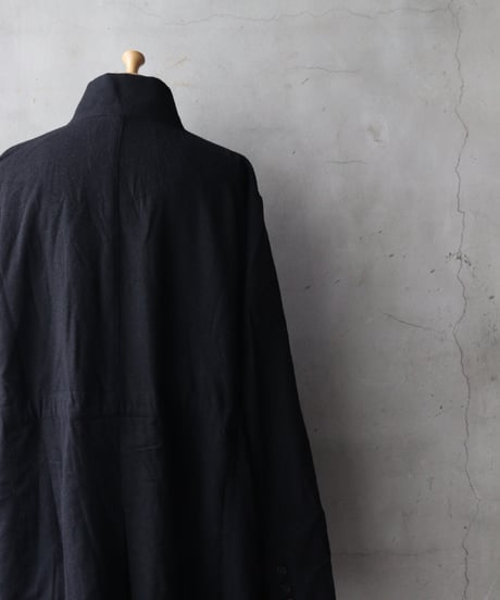 ALEKSANDR MANAMISアレクサンダーマナミ/ DOUX PLEAT COATコート/ am-26019