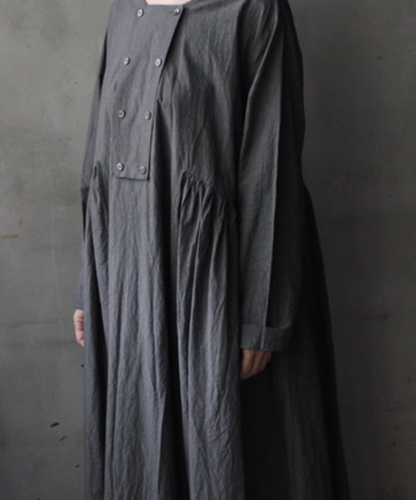 cavaneキャヴァネ / Gathered dress with side switchingワンピース / ca-26056A