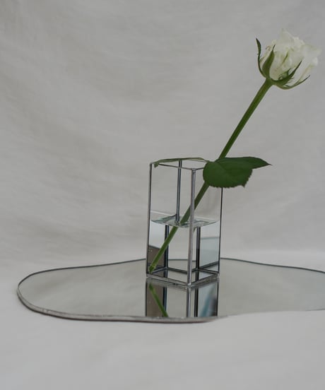 MIRROR PLATE & FLOWER VASE SET / H9.3 cm