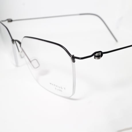 MARKUS T（マルクスT)　D4 102 C-130(black)