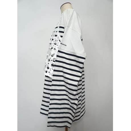 EMBROIDARY BORDER  T-SHIRT  / AR011