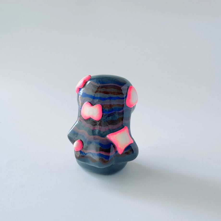 6ad712edff4599e26a8bb8fd