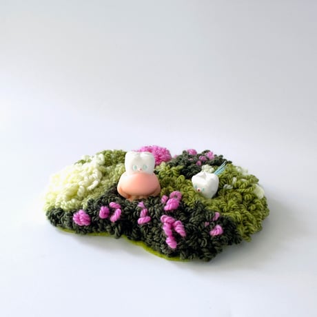 boiboi ／ ハティスタウン mini rug B