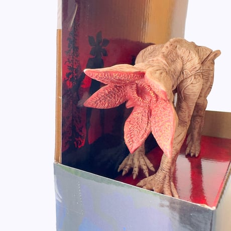 Stranger things demodog figure