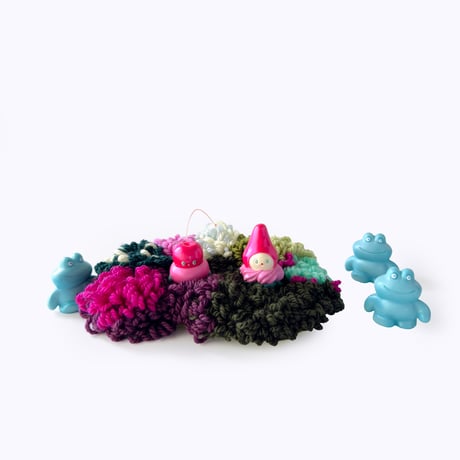 boiboi ／ ハティスタウン mini rug B